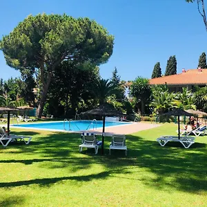 https://estupendo-estudio-en-puerto-banus-beach.1costadelsol.com