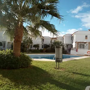 https://apartamento-centrico-cerca-de-la-playa-torremolinos.hotelsinnerja.org